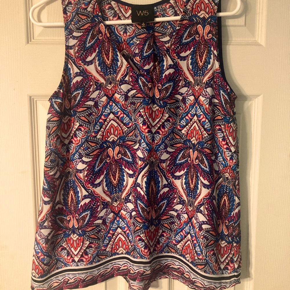 W5 blue and white print polyester tank size M medium